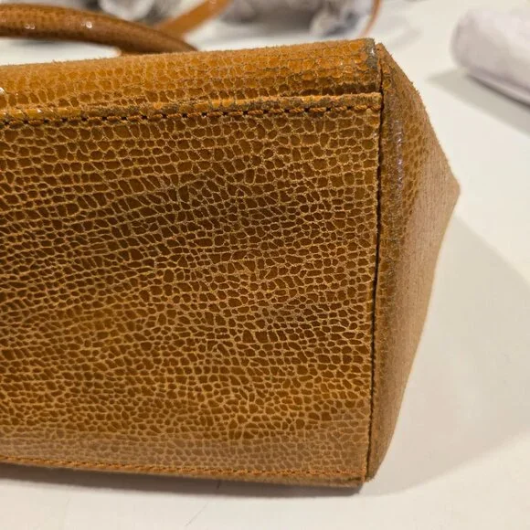 HOBO Sheila Medium Satchel Crossbody Tan Crackle Print Leather Zip Top Bag - Picture 11 of 12